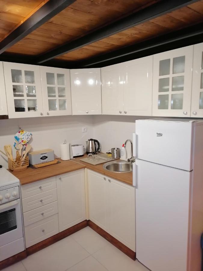 Apartman Stimac ペトロヴァラディン エクステリア 写真